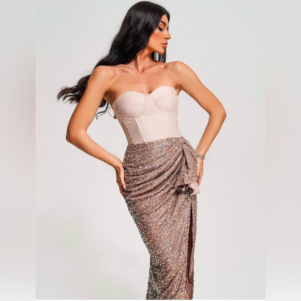 New Elegant Ruched Sequin Slit Embellished Beige Cocktail Midi Dress size S